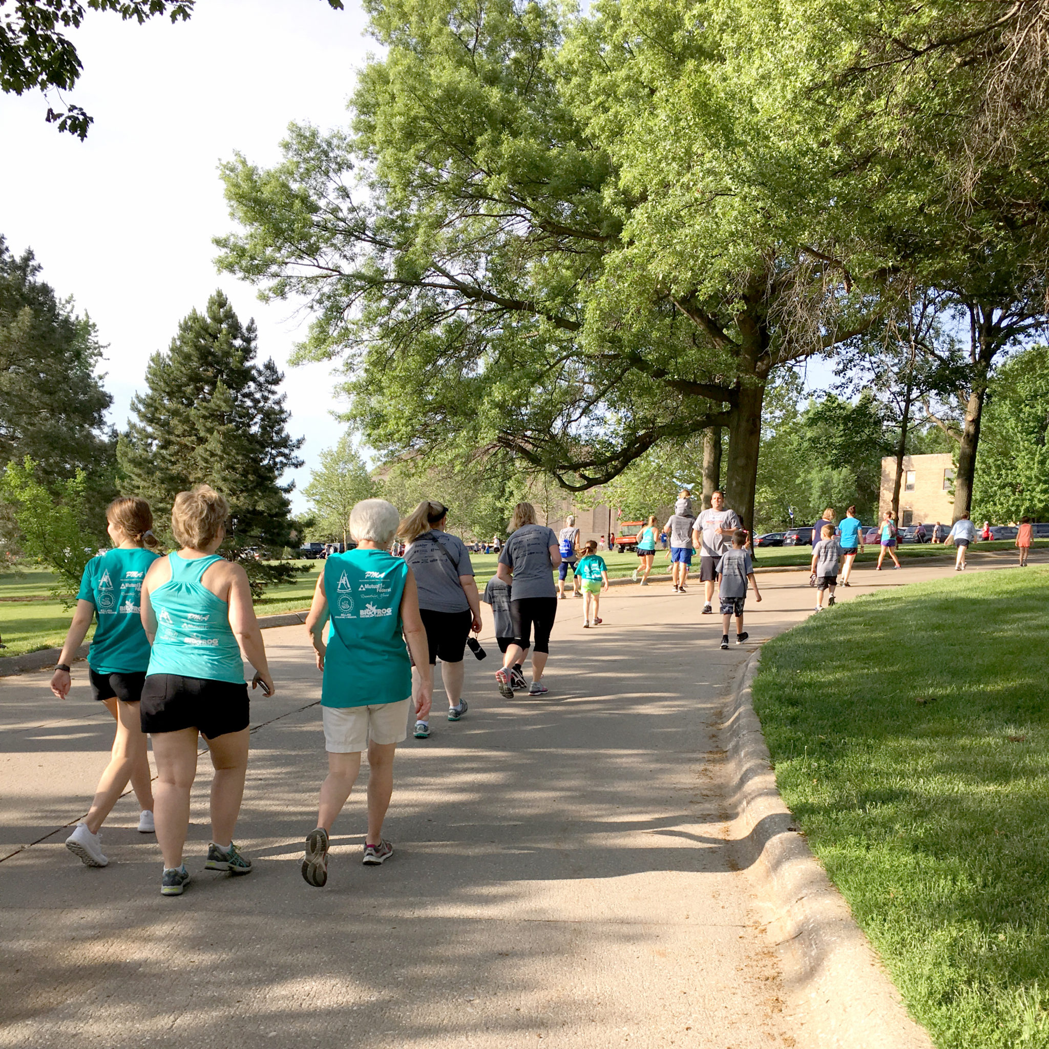 Walkers and runners during the 1-Mile Walk/Run